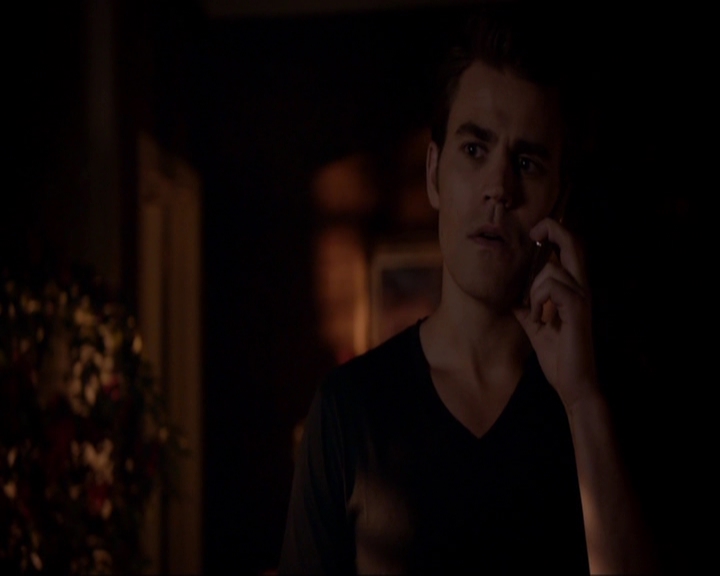 VampireDiariesWorld-dot-nl_7x05LiveThroughThis1969.jpg