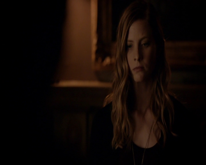 VampireDiariesWorld-dot-nl_7x05LiveThroughThis2011.jpg