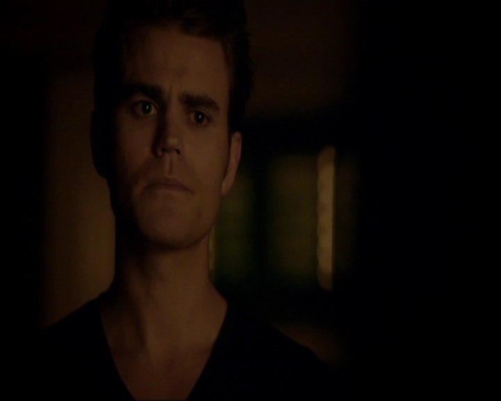 VampireDiariesWorld-dot-nl_7x05LiveThroughThis2014.jpg