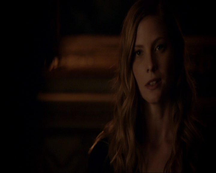 VampireDiariesWorld-dot-nl_7x05LiveThroughThis2029.jpg