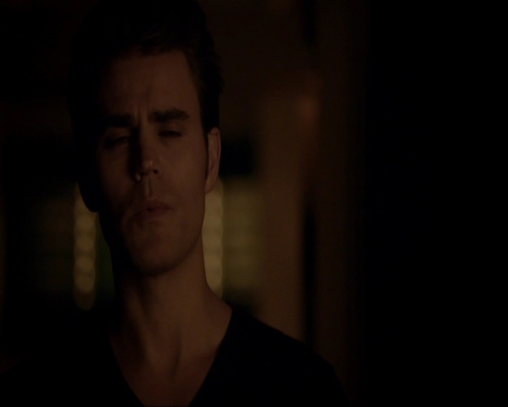 VampireDiariesWorld-dot-nl_7x05LiveThroughThis2062.jpg