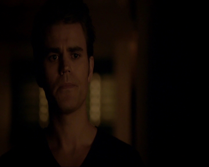 VampireDiariesWorld-dot-nl_7x05LiveThroughThis2067.jpg