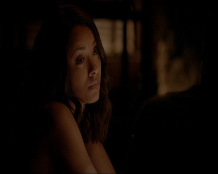 VampireDiariesWorld-dot-nl_7x05LiveThroughThis2118.jpg