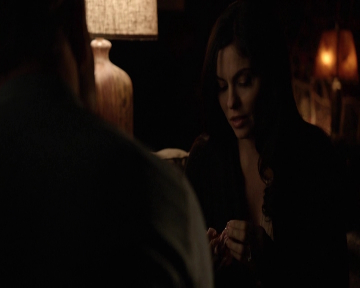 VampireDiariesWorld-dot-nl_7x06BestServedCold-deletedscenes0019.jpg