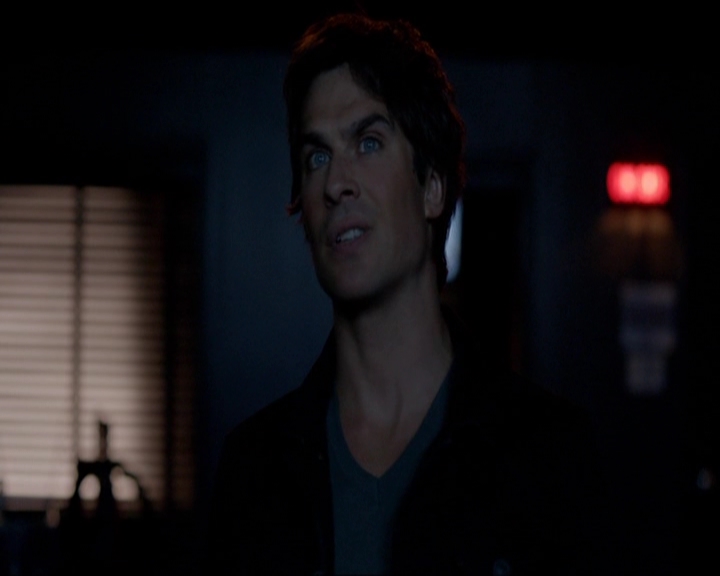 VampireDiariesWorld-dot-nl_7x07MommieDearest0057.jpg