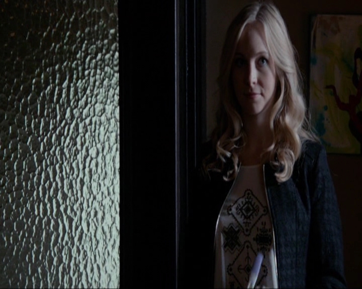 VampireDiariesWorld-dot-nl_7x07MommieDearest0071.jpg