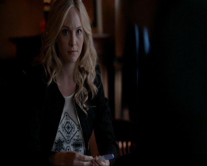 VampireDiariesWorld-dot-nl_7x07MommieDearest0108.jpg