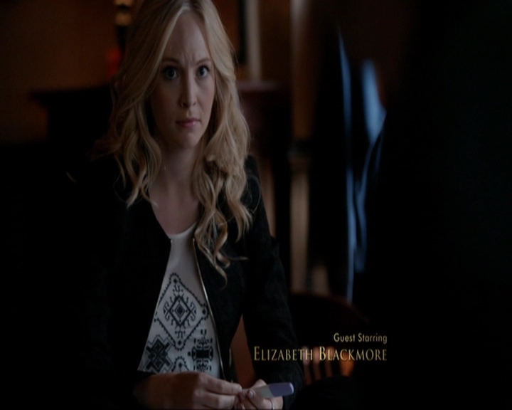 VampireDiariesWorld-dot-nl_7x07MommieDearest0109.jpg