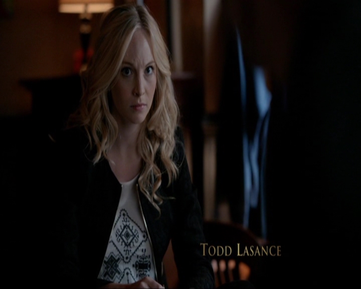 VampireDiariesWorld-dot-nl_7x07MommieDearest0115.jpg