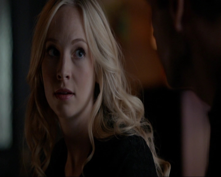 VampireDiariesWorld-dot-nl_7x07MommieDearest0190.jpg