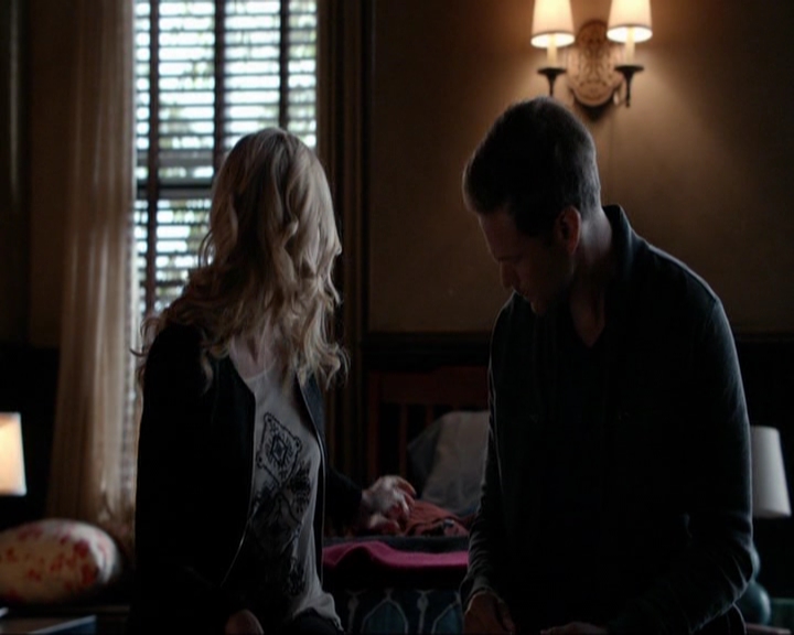 VampireDiariesWorld-dot-nl_7x07MommieDearest0215.jpg