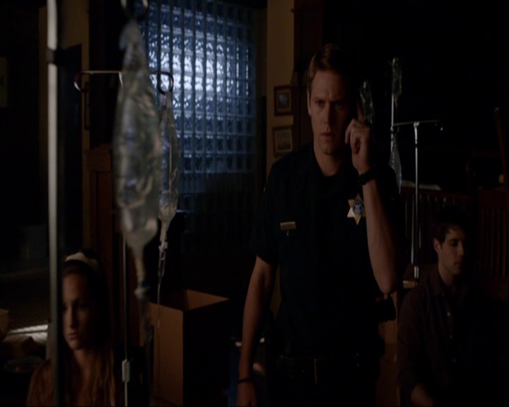 VampireDiariesWorld-dot-nl_7x07MommieDearest0248.jpg