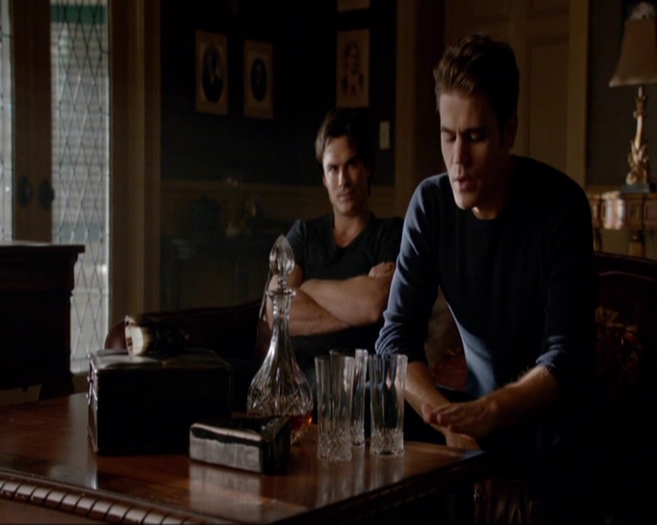 VampireDiariesWorld-dot-nl_7x07MommieDearest0274.jpg