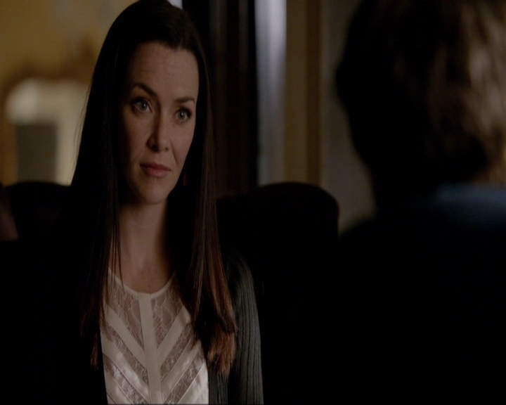 VampireDiariesWorld-dot-nl_7x07MommieDearest0278.jpg