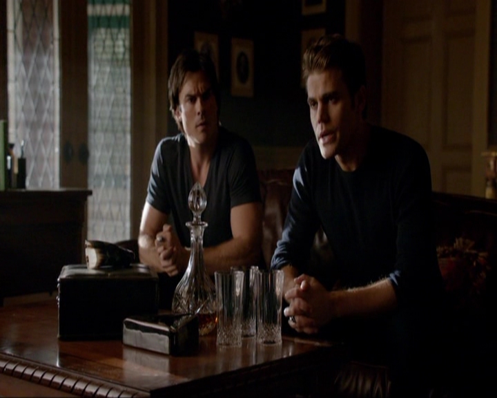 VampireDiariesWorld-dot-nl_7x07MommieDearest0288.jpg