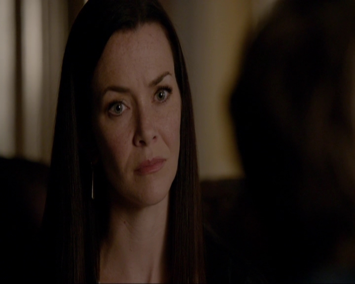 VampireDiariesWorld-dot-nl_7x07MommieDearest0291.jpg