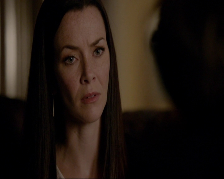 VampireDiariesWorld-dot-nl_7x07MommieDearest0299.jpg