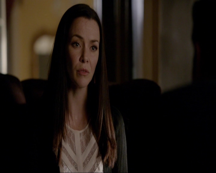 VampireDiariesWorld-dot-nl_7x07MommieDearest0328.jpg