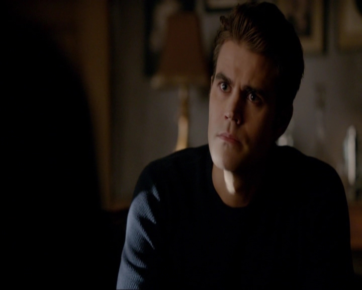 VampireDiariesWorld-dot-nl_7x07MommieDearest0330.jpg