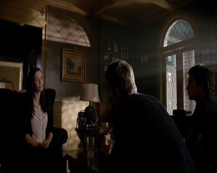 VampireDiariesWorld-dot-nl_7x07MommieDearest0331.jpg