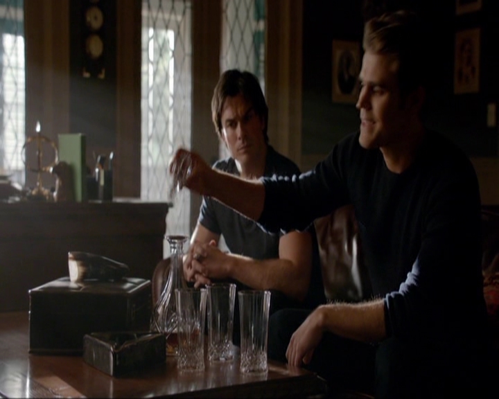 VampireDiariesWorld-dot-nl_7x07MommieDearest0351.jpg