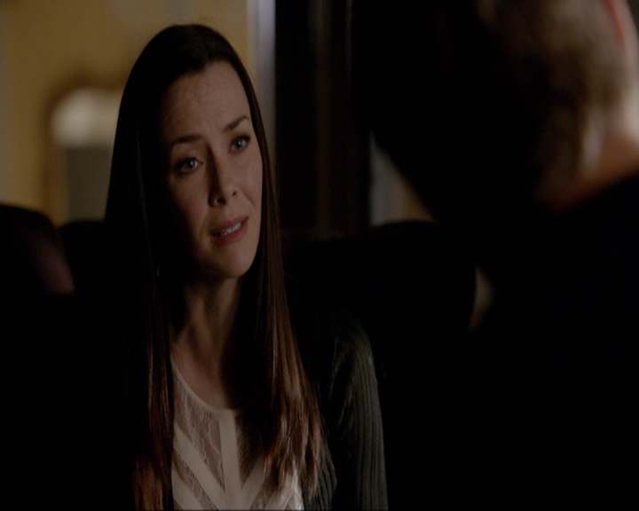 VampireDiariesWorld-dot-nl_7x07MommieDearest0357.jpg