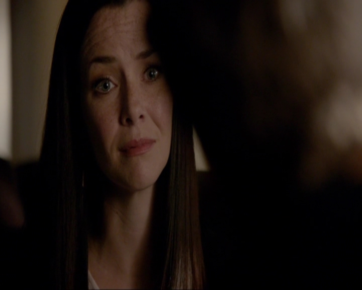 VampireDiariesWorld-dot-nl_7x07MommieDearest0363.jpg