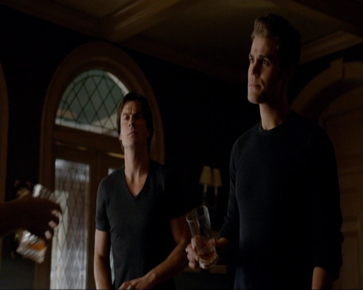 VampireDiariesWorld-dot-nl_7x07MommieDearest0369.jpg