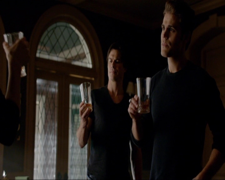 VampireDiariesWorld-dot-nl_7x07MommieDearest0372.jpg