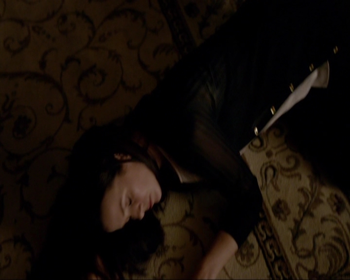 VampireDiariesWorld-dot-nl_7x07MommieDearest0378.jpg