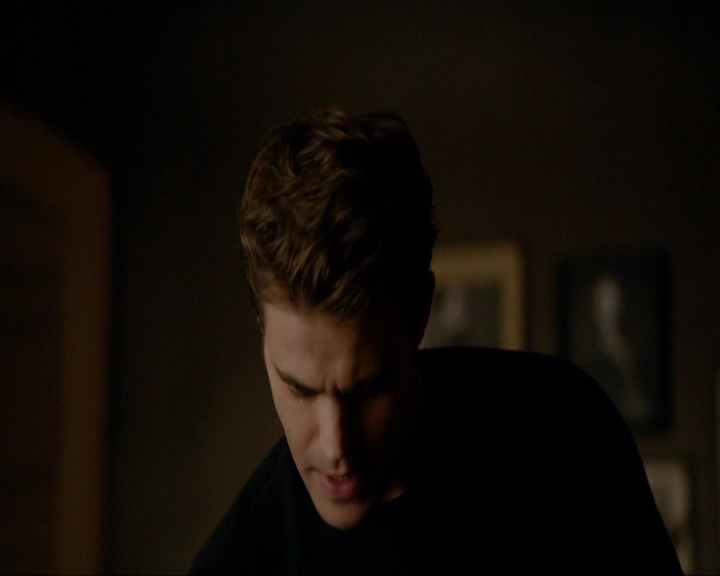 VampireDiariesWorld-dot-nl_7x07MommieDearest0380.jpg