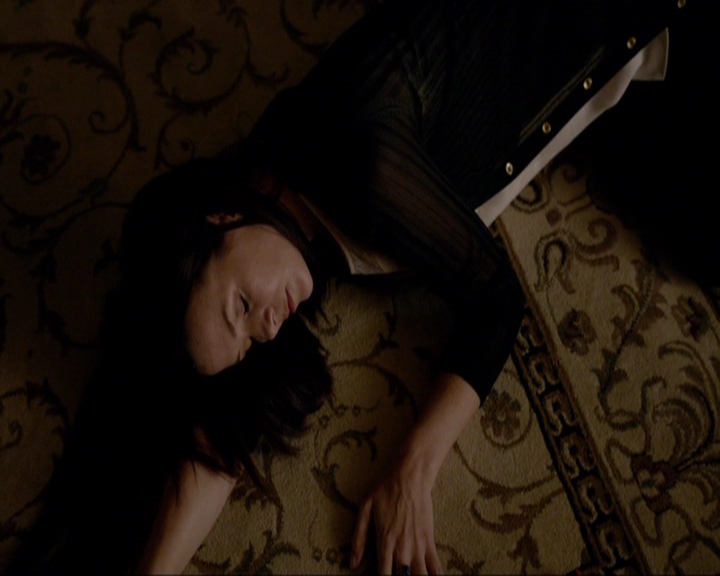 VampireDiariesWorld-dot-nl_7x07MommieDearest0383.jpg