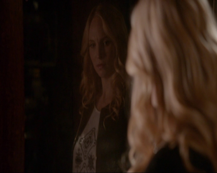 VampireDiariesWorld-dot-nl_7x07MommieDearest1192.jpg