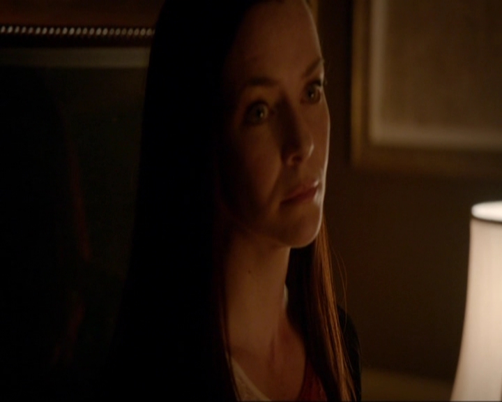 VampireDiariesWorld-dot-nl_7x07MommieDearest1302.jpg