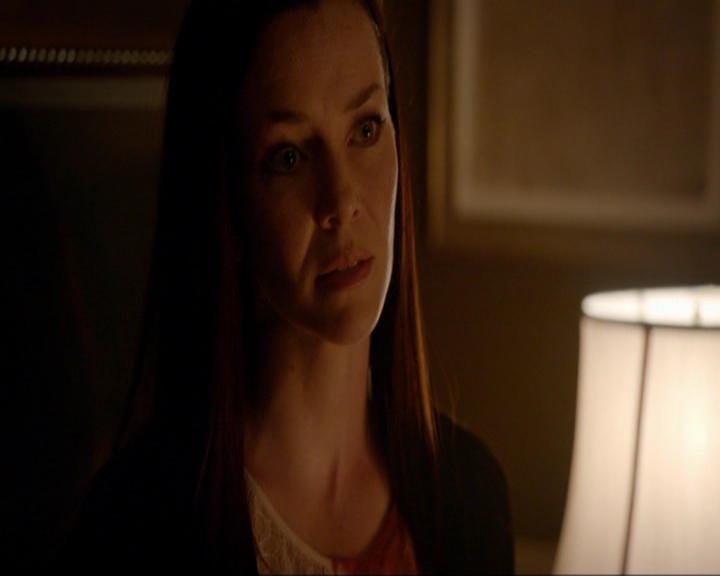 VampireDiariesWorld-dot-nl_7x07MommieDearest1303.jpg