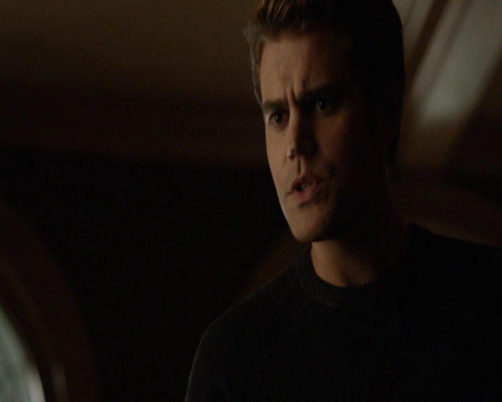 VampireDiariesWorld-dot-nl_7x08HoldMeThrillMeKissMeKillMe-deletedscenes0037.jpg