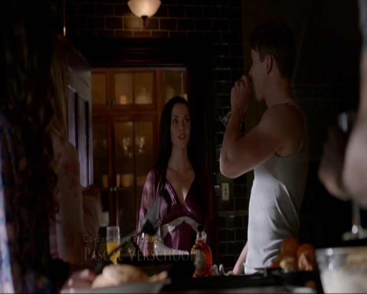 VampireDiariesWorld-dot-nl_7x08HoldMeThrillMeKissMeKillMe0155.jpg