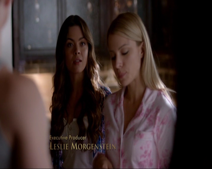 VampireDiariesWorld-dot-nl_7x08HoldMeThrillMeKissMeKillMe0162.jpg