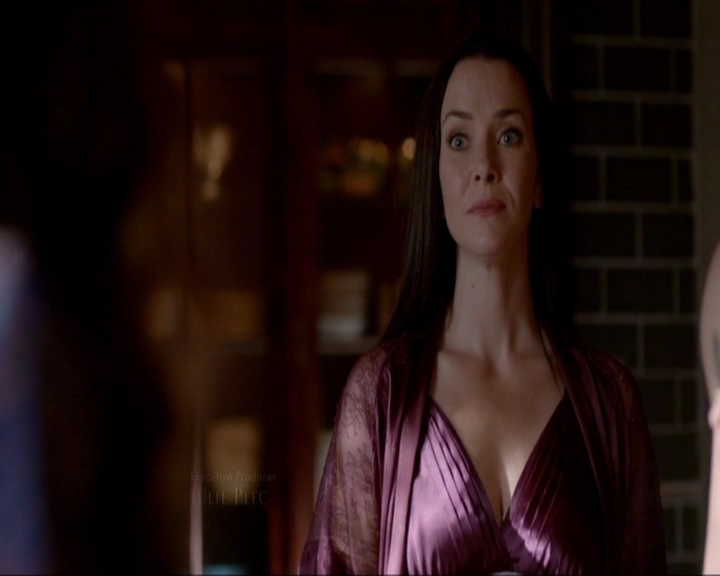 VampireDiariesWorld-dot-nl_7x08HoldMeThrillMeKissMeKillMe0164.jpg