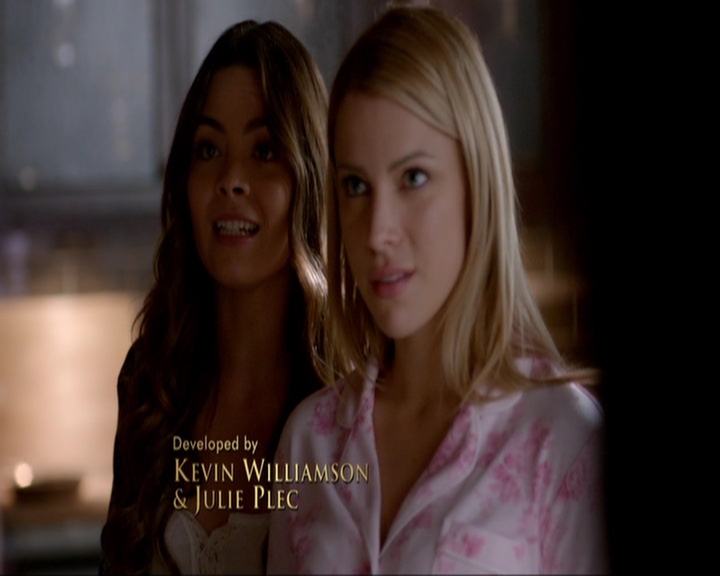 VampireDiariesWorld-dot-nl_7x08HoldMeThrillMeKissMeKillMe0174.jpg