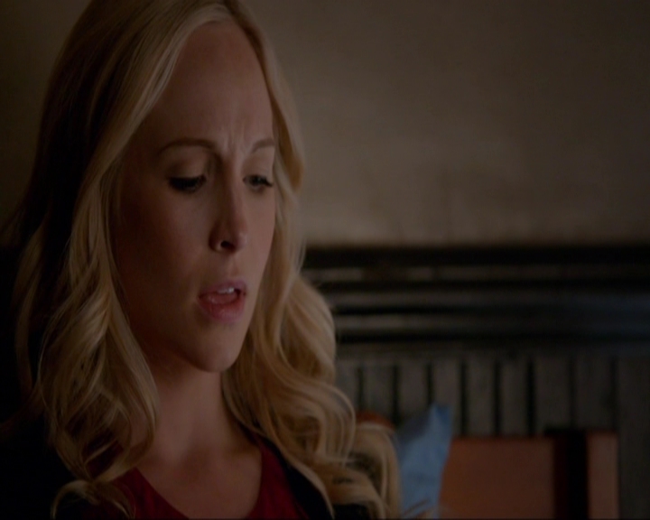 VampireDiariesWorld-dot-nl_7x08HoldMeThrillMeKissMeKillMe0204.jpg