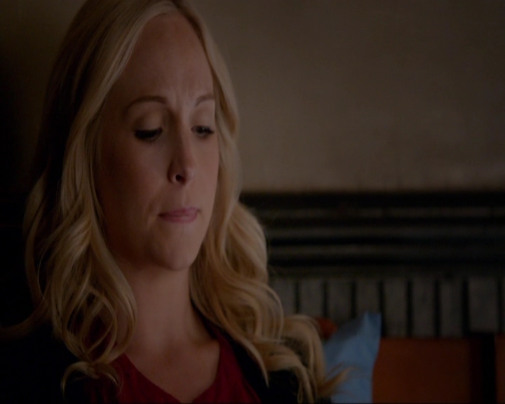 VampireDiariesWorld-dot-nl_7x08HoldMeThrillMeKissMeKillMe0206.jpg