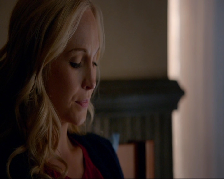 VampireDiariesWorld-dot-nl_7x08HoldMeThrillMeKissMeKillMe0223.jpg