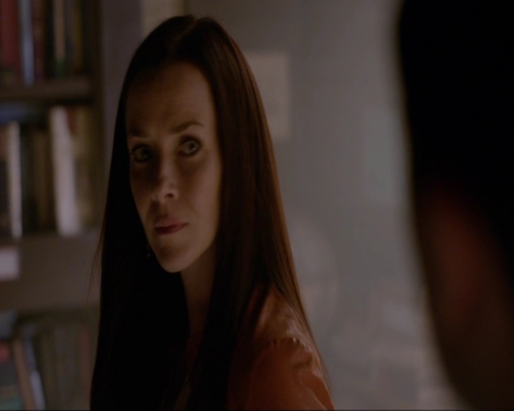 VampireDiariesWorld-dot-nl_7x08HoldMeThrillMeKissMeKillMe0264.jpg