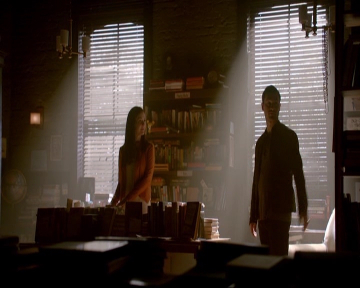 VampireDiariesWorld-dot-nl_7x08HoldMeThrillMeKissMeKillMe0269.jpg