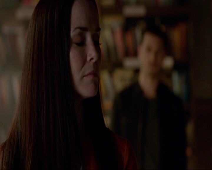 VampireDiariesWorld-dot-nl_7x08HoldMeThrillMeKissMeKillMe0288.jpg