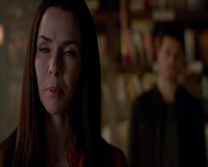 VampireDiariesWorld-dot-nl_7x08HoldMeThrillMeKissMeKillMe0293.jpg