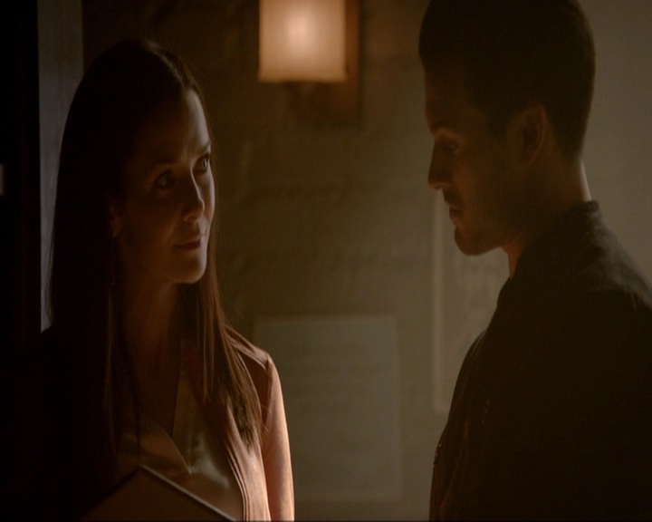 VampireDiariesWorld-dot-nl_7x08HoldMeThrillMeKissMeKillMe0333.jpg