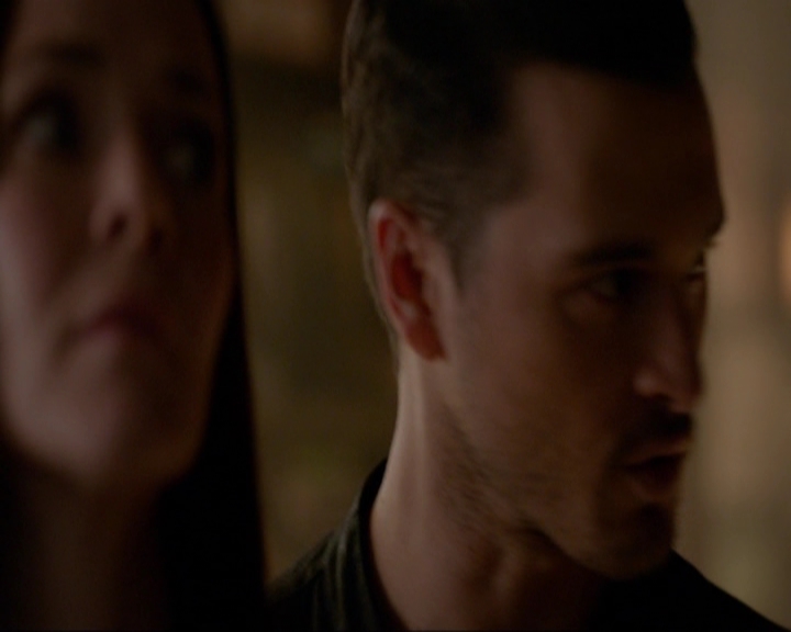 VampireDiariesWorld-dot-nl_7x08HoldMeThrillMeKissMeKillMe0348.jpg