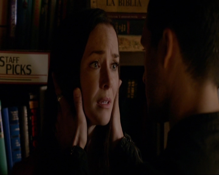 VampireDiariesWorld-dot-nl_7x08HoldMeThrillMeKissMeKillMe0365.jpg